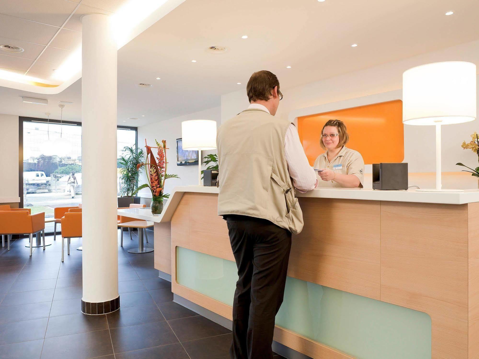 Ibis Budget Geneve Petit-Lancy Exteriér fotografie